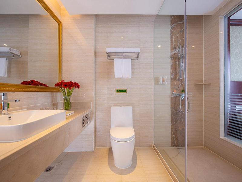 Vienna Hotel Guangzhou Shiling Exteriör bild